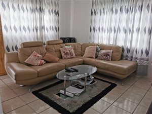 2 Bed House in Aquadene