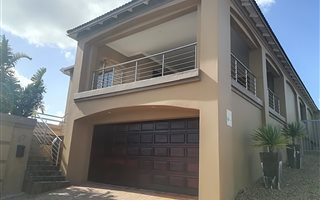 3 Bedroom House in Melkbosstrand