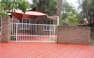 2 Bedroom Townhouse in Safari Gardens