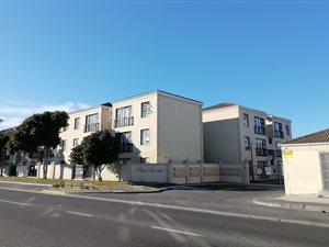 2 Bed Apartment in Parklands
