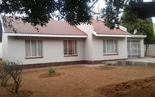 3 Bedroom House in Bendor Park