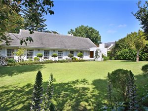 3 Bed House in Tokai