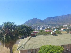 2 Bed House in Cape Town City Centre