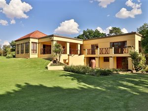 4.2 ha Farm in Roodewal and surrounds