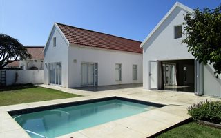 3 Bedroom House in Bluewater Bay