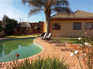 4 Bed House in Brakpan Central
