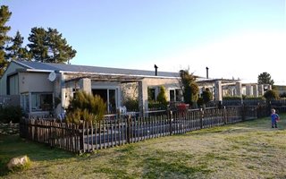 33.8 ha Farm in Uniondale