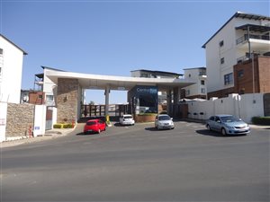 3 Bed Apartment in Oakdene