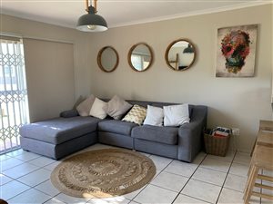 2 Bed Apartment in West Beach