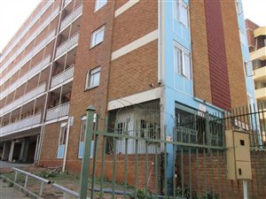2 Bed Apartment in Arcadia
