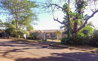 3 Bedroom House in Athlone Park