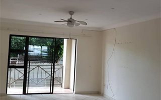 2 Bedroom Apartment in Sonheuwel