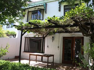 3 Bed Townhouse in Longdown