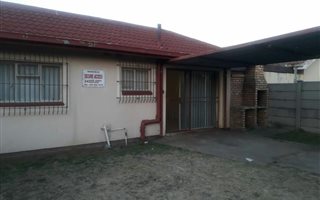 1 Bedroom House in Duvha Park