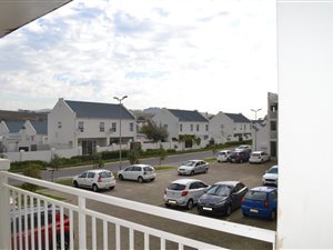 2 Bed Apartment in Nuutgevonden