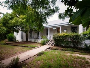 6 Bed House in Greyton