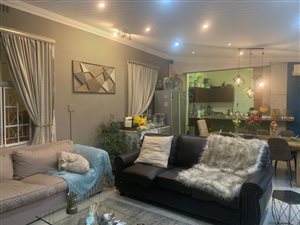 4 Bed House in Springs Central