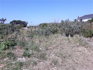 1013 m² Land available in Gonubie