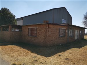 1400 m² Industrial space in Maryvlei