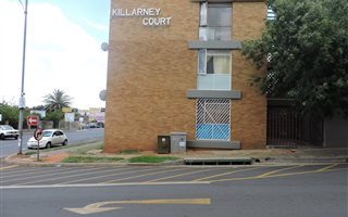 2 Bedroom House in Krugersdorp Central