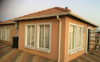 3 Bedroom House in Alveda