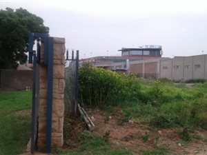 8023 m² Land available in Whitney Gardens
