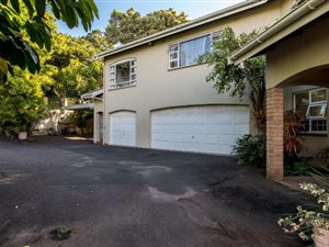 4 Bed House in Cowies Hill