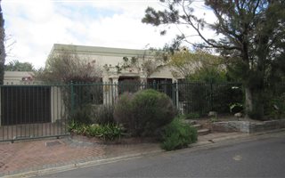 3 Bedroom House in Retreat