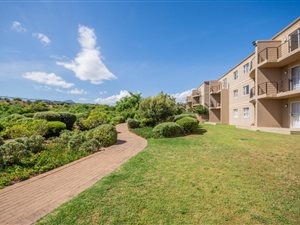 2 Bed Apartment in Somerset West Central