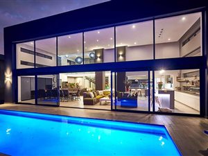 5 Bed House in Steyn City