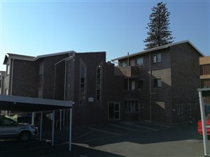 2 Bed Apartment in Isipingo Beach