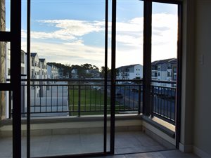 1 Bed Apartment in Paardevlei