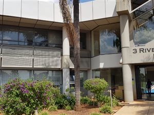 88.6999969482422 m² Office Space in Bedfordview