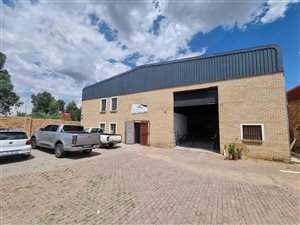 780 m² Industrial space in Ormonde