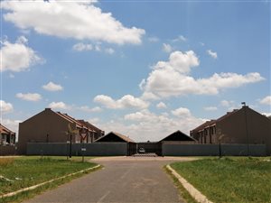 3 Bed Duplex in Cultura Park