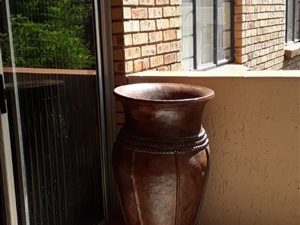 2 Bed House in Die Hoewes