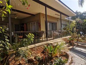 3 Bed House in Tileba