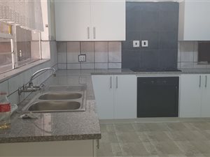 3 Bed House in Del Judor