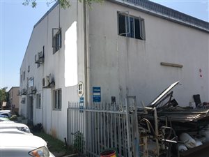 806 m² Commercial space in Umbogintwini