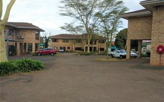 379 m² Office Space in Cowies Hill
