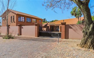 4 Bedroom House in Larrendale