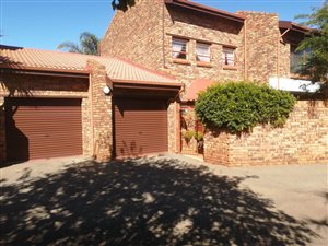 3 Bed Townhouse in Monument
