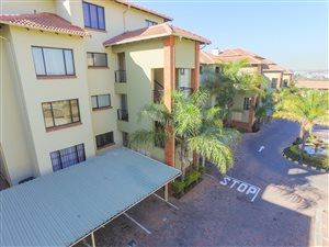 2 Bed Apartment in Sunninghill