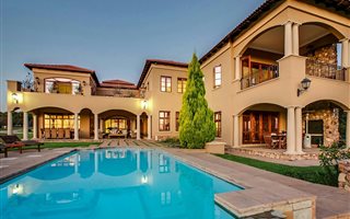 5 Bedroom House in Saddlebrook Estate