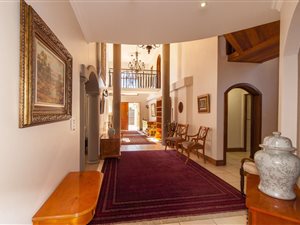 4 Bed House in Glen Erasmia