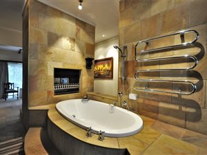 4 Bed House in Lynnwood