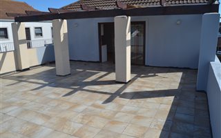 2 Bedroom Apartment in Durbanville Central