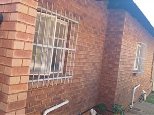 3 Bed Duet in Amandasig