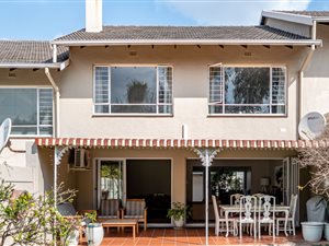 3 Bed Townhouse in Petervale