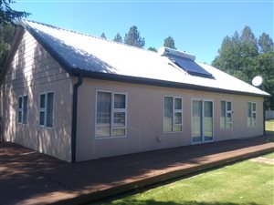 3 Bedroom House in Loch Vaal